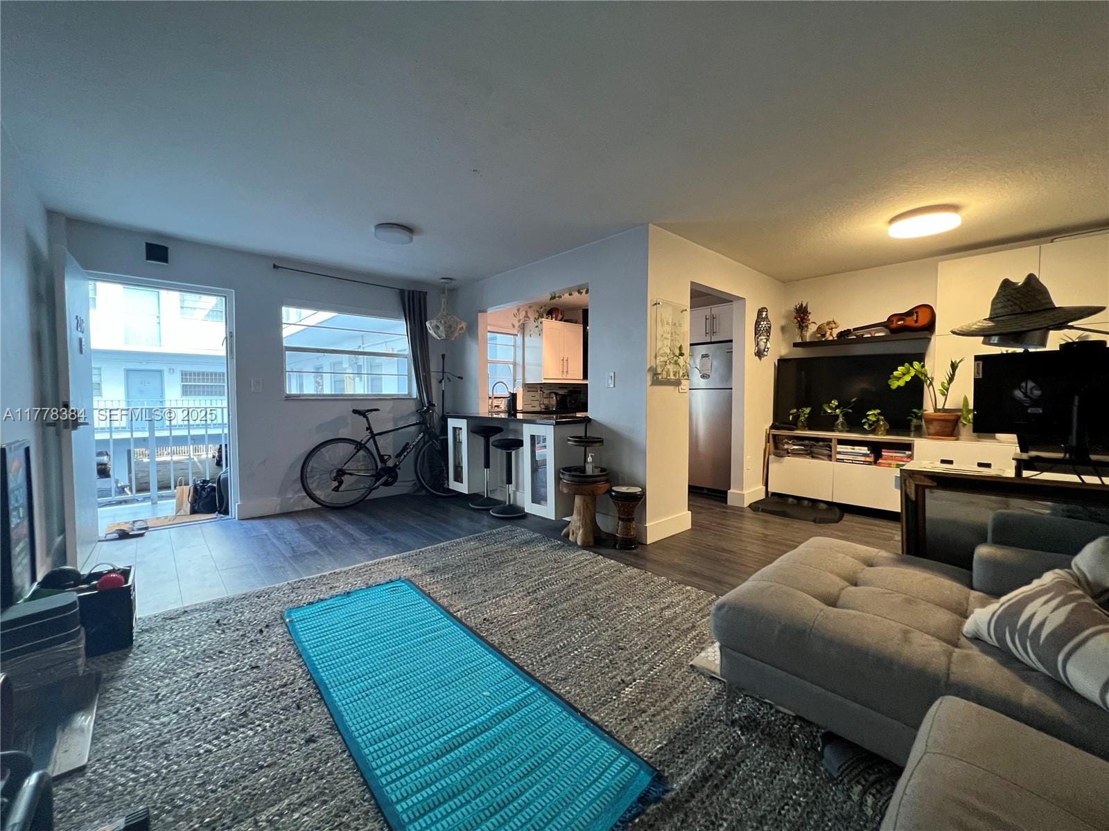 221 Meridian Avenue 206 — photo 7