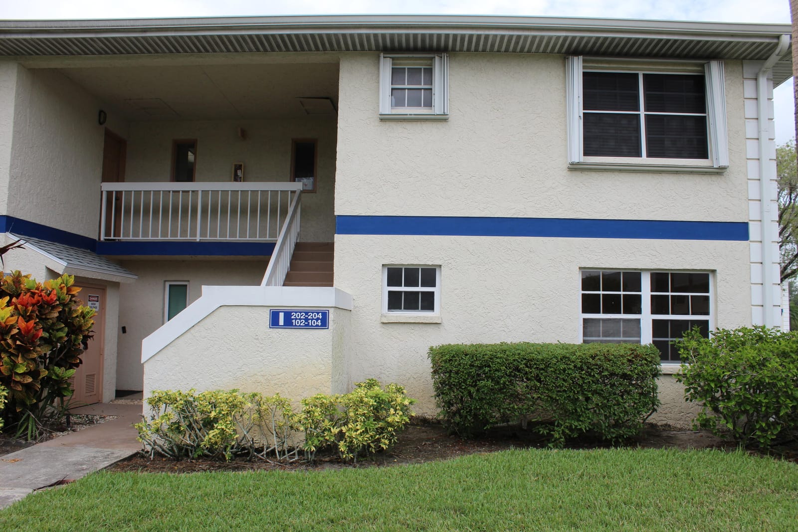 1514 SE Royal Green Circle I-104, Port St. Lucie, FL 34952 photo 2