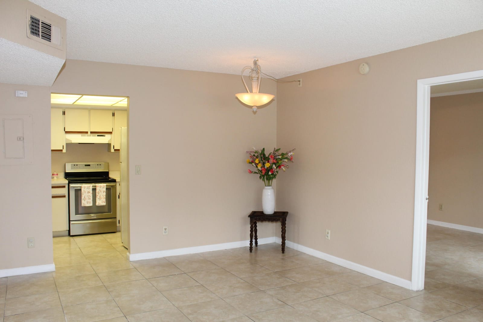 1514 SE Royal Green Circle I-104, Port St. Lucie, FL 34952 photo 4
