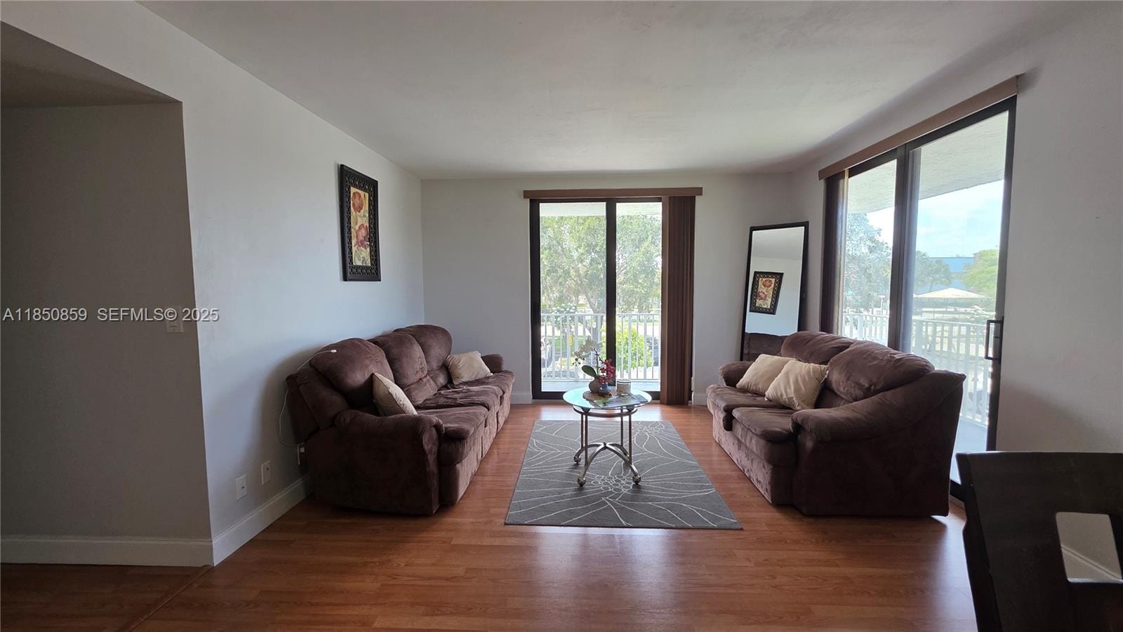 901 Hillcrest Drive 215, Hollywood, FL 33021
