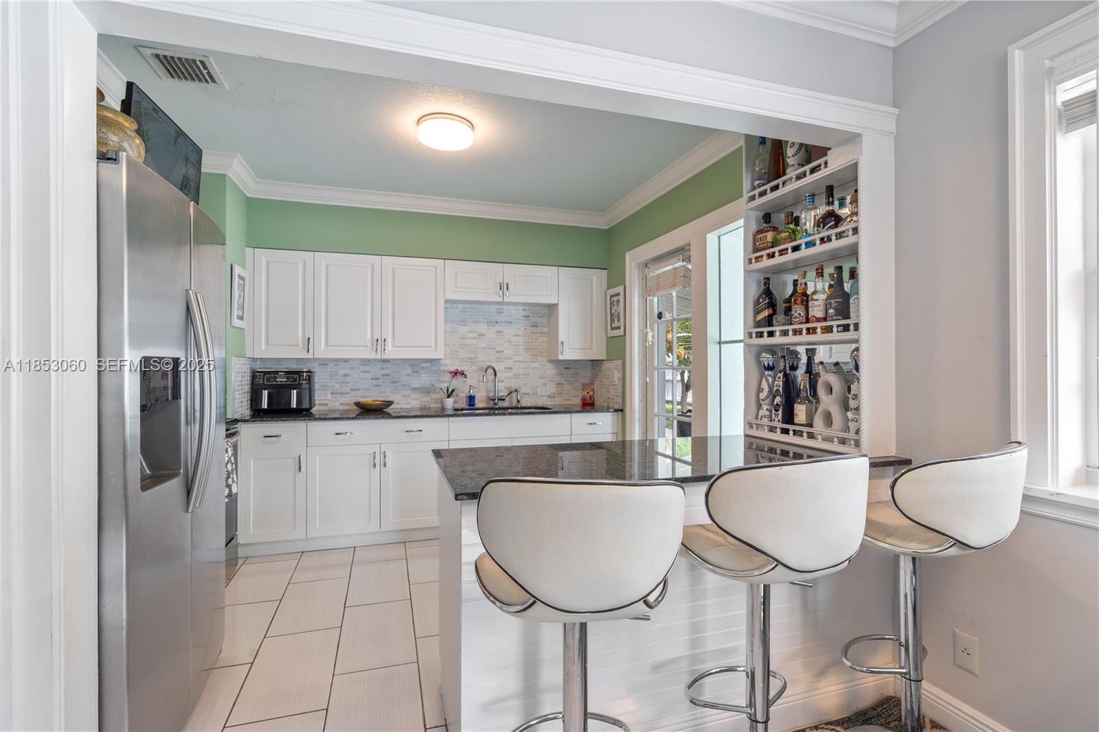 1119 S Ridge Street — photo 5