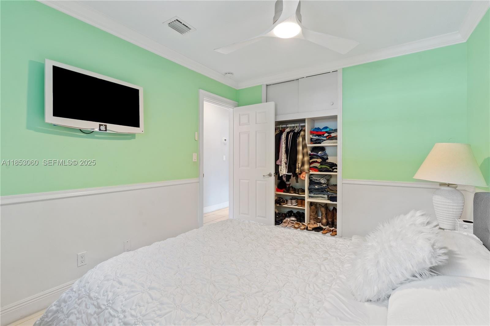 1119 S Ridge Street — photo 10