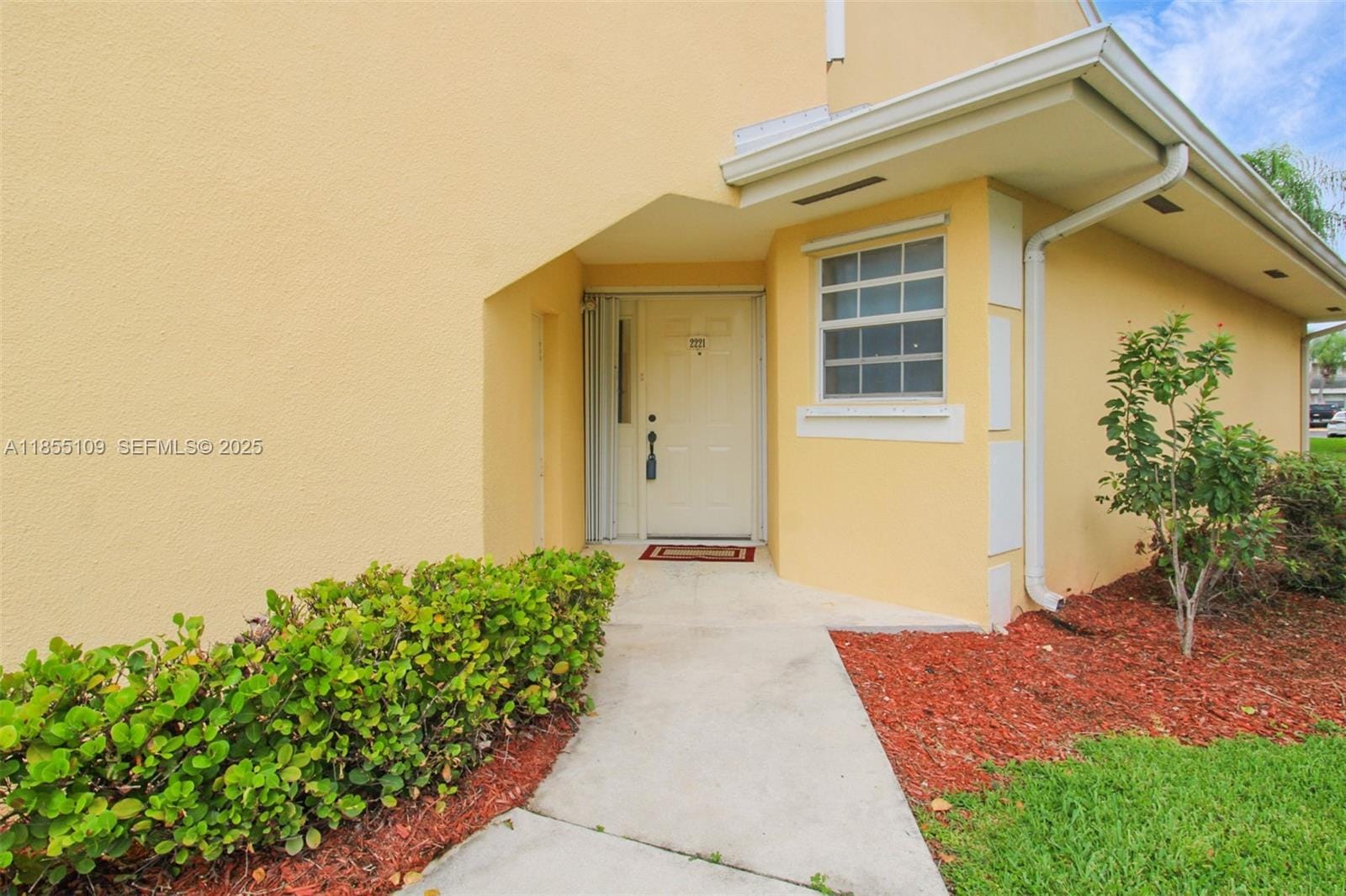 2221 SE 27th Drive 106-B, Homestead, FL 33035 photo 2