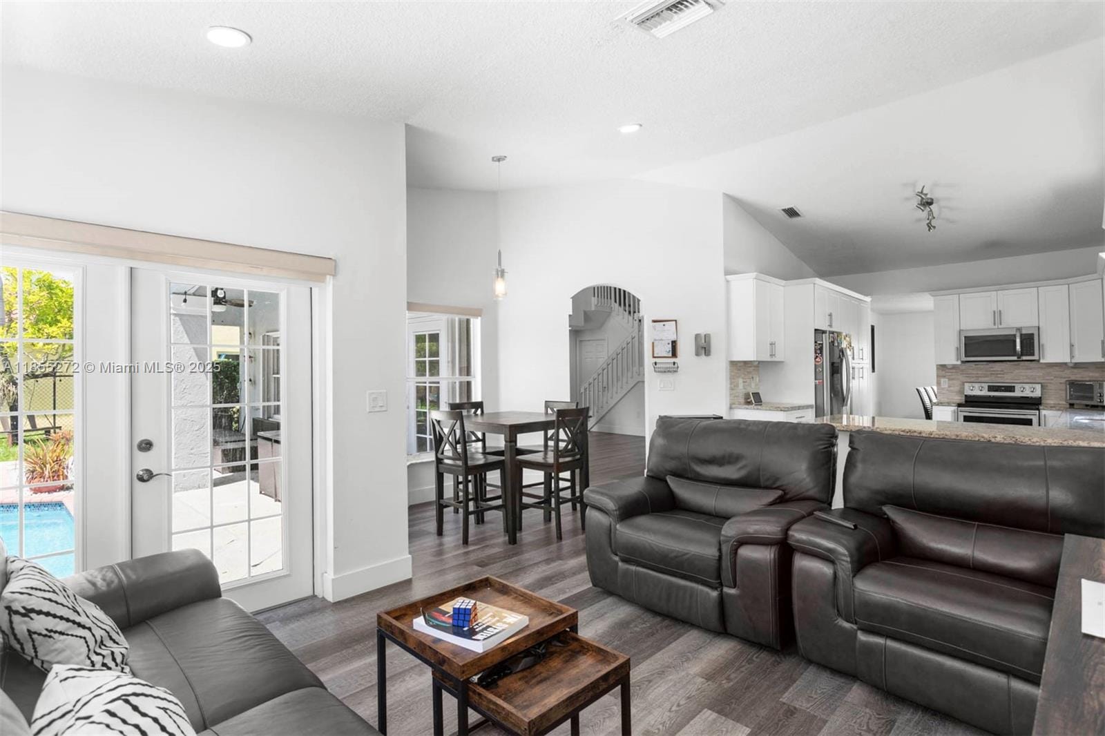 331 NW 189th Terrace, Pembroke Pines, FL 33029 photo 13