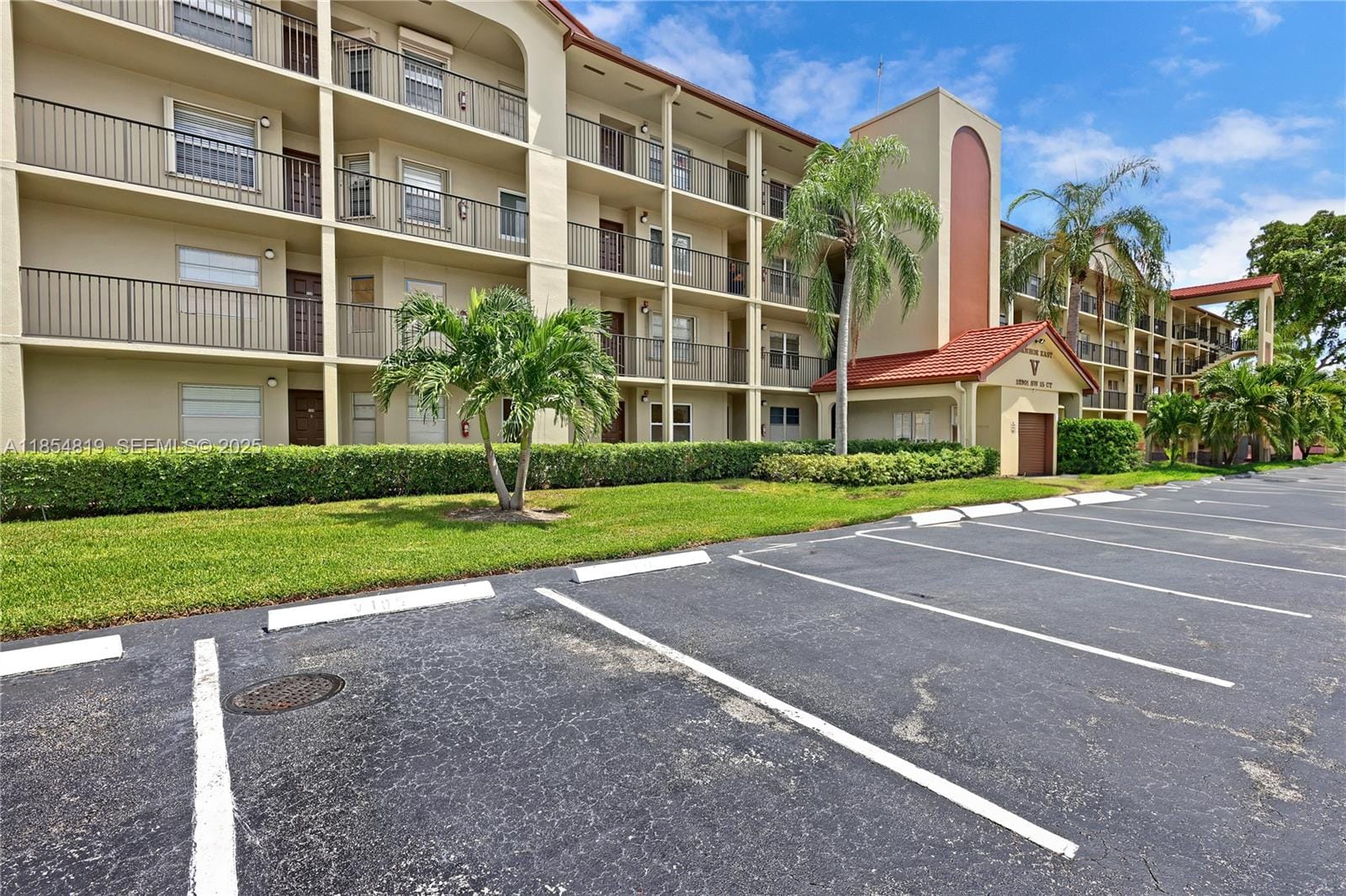12901 SW 15th Court 105V, Pembroke Pines, FL 33027 photo 3