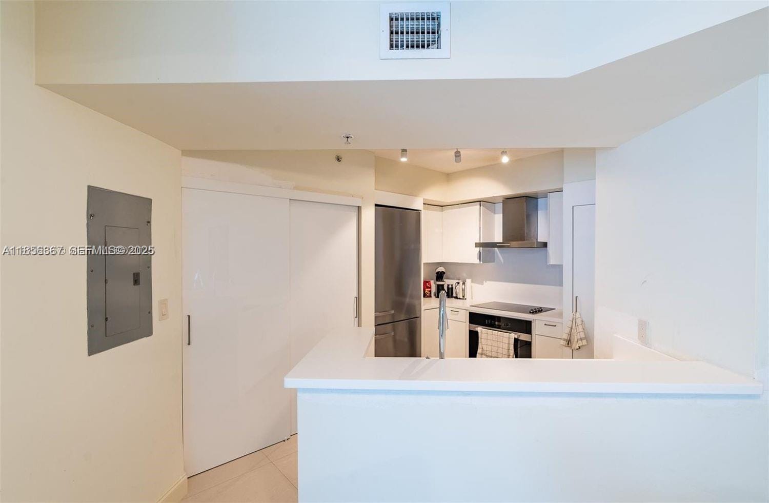 9201 Collins Avenue 624, Surfside, FL 33154 photo 6