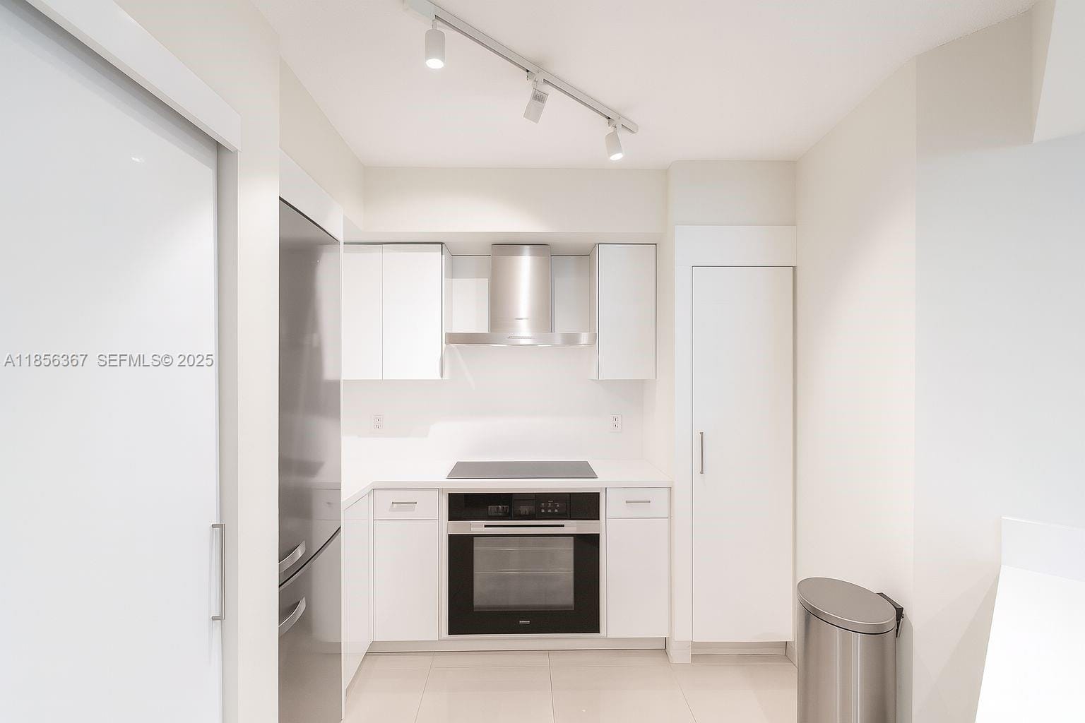 9201 Collins Avenue 624, Surfside, FL 33154 photo 7
