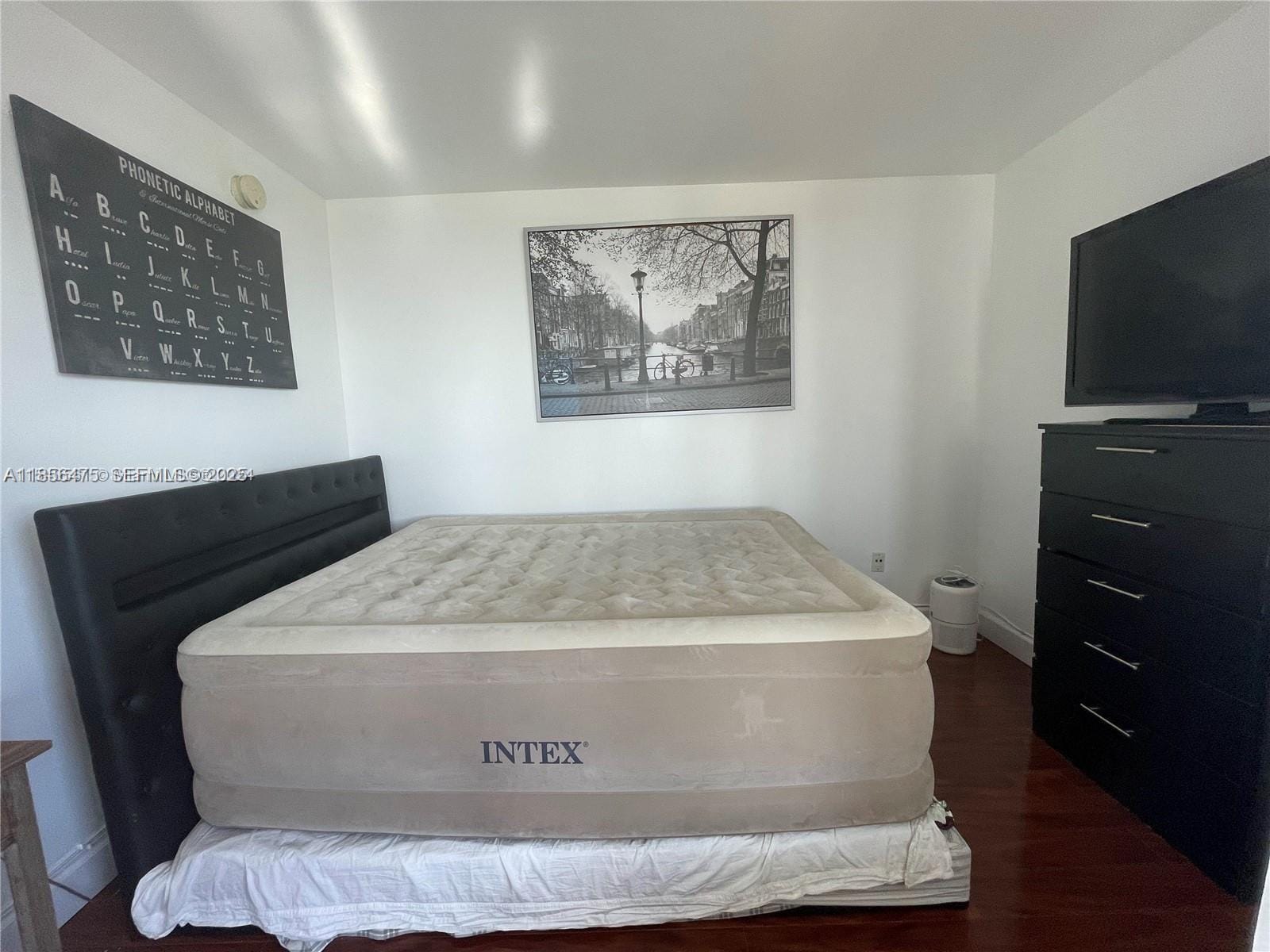 2899 Collins Avenue 1420, Miami Beach, FL 33140 photo 14