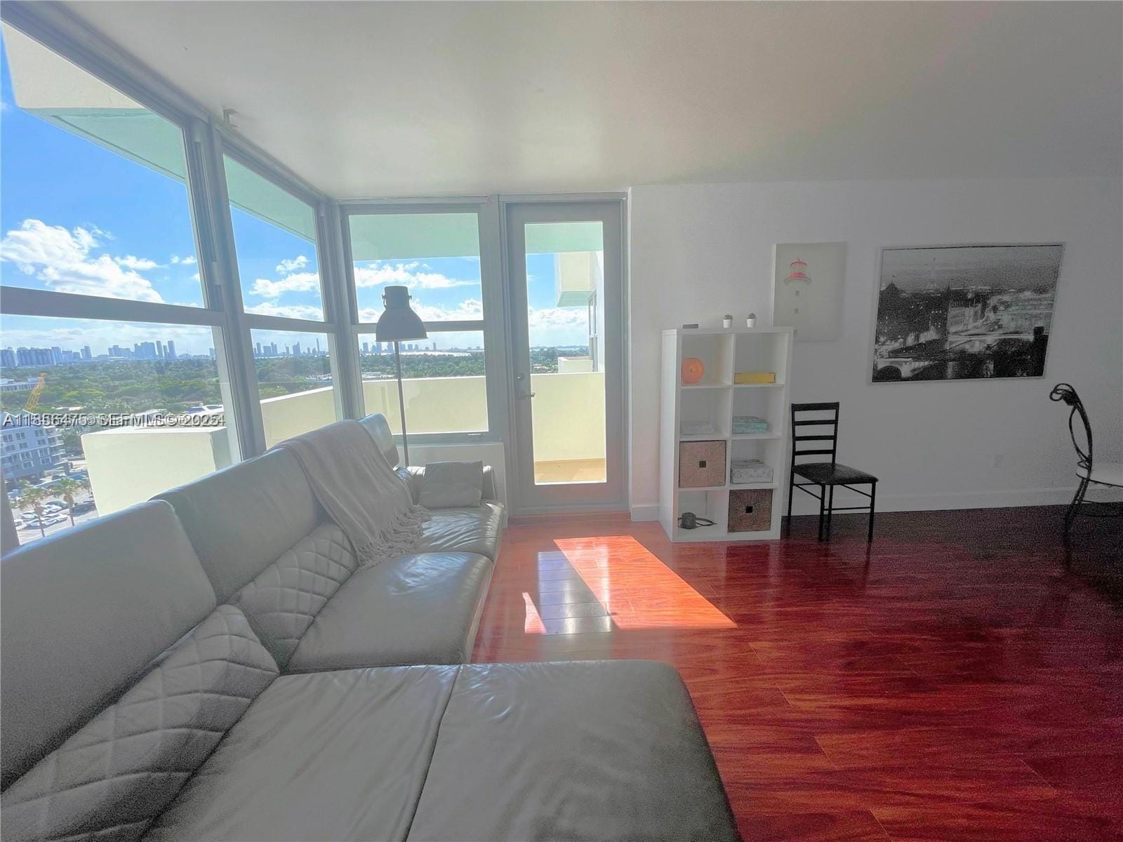 2899 Collins Avenue 1420 — photo 3