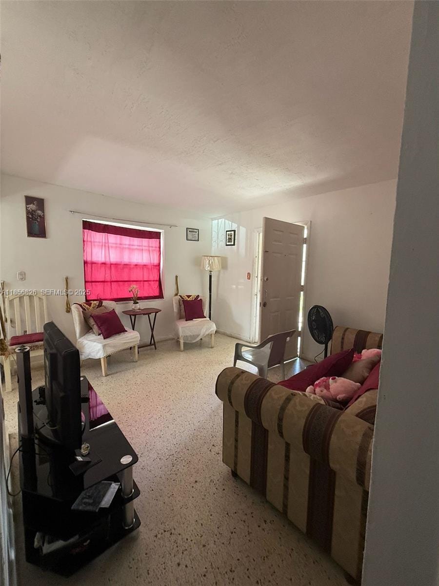 1520 SW 1st Street, Miami, FL 33135 photo 16