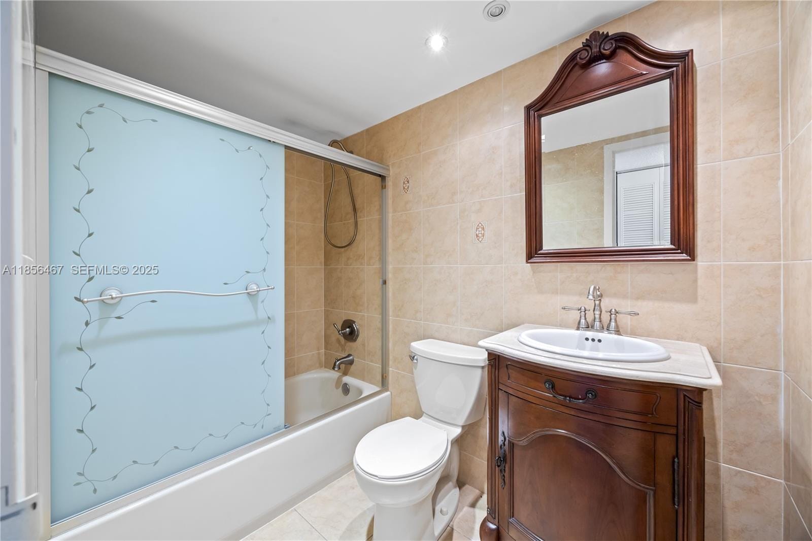 251 174th Street 812, Sunny Isles Beach, FL 33160 photo 18