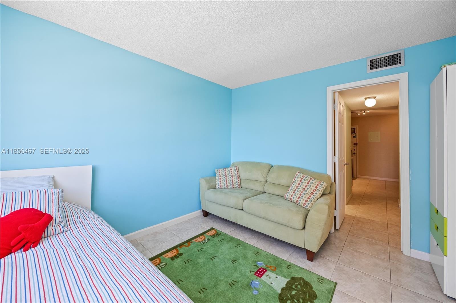 251 174th Street 812, Sunny Isles Beach, FL 33160 photo 23