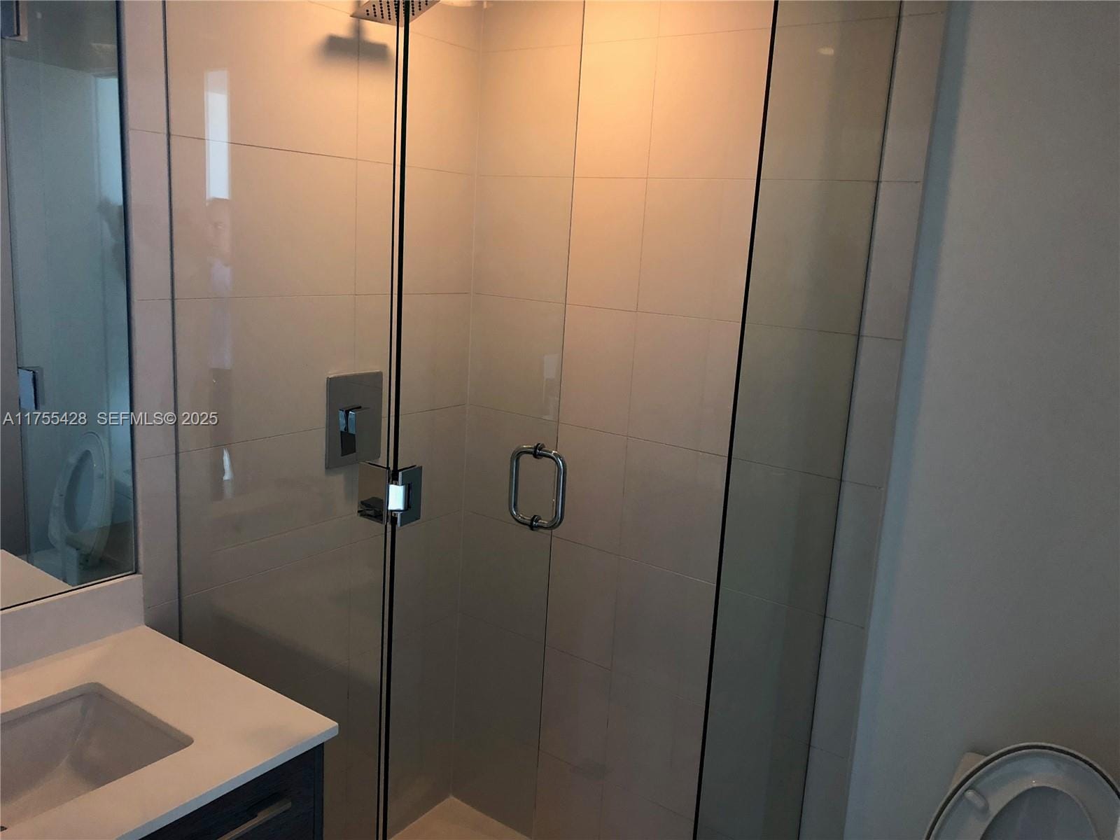 650 NE 32nd Street 2006 — photo 10