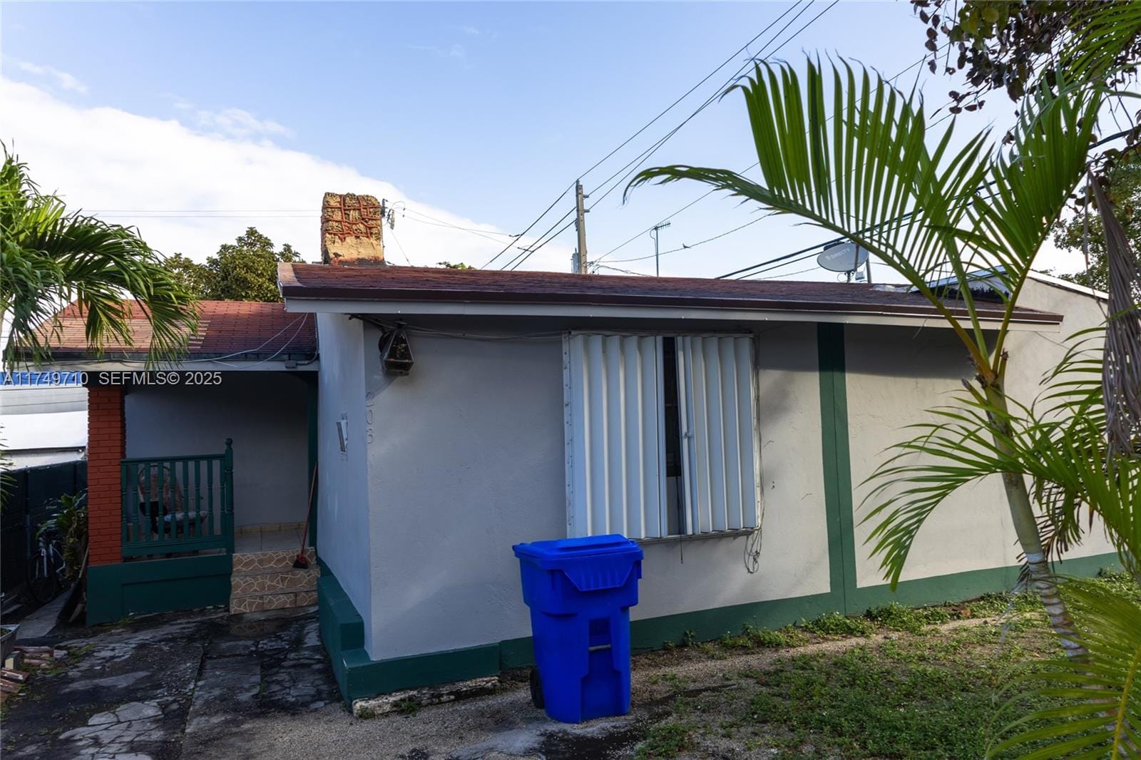 203 NW 35th Street, Miami, FL 33127 photo 4