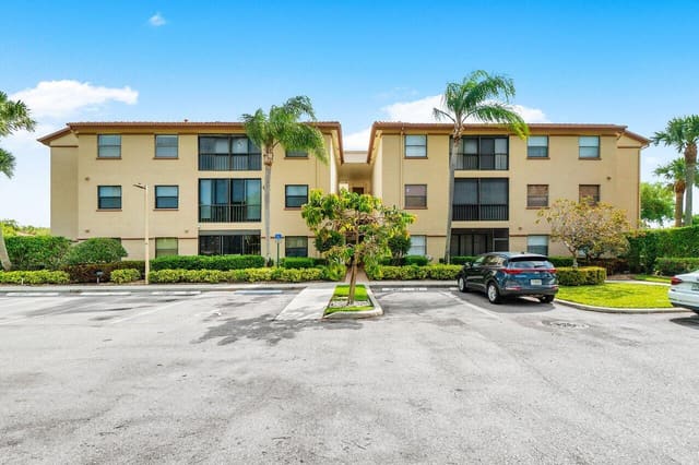 5099 Splendido Court R, Boynton Beach, FL 33437