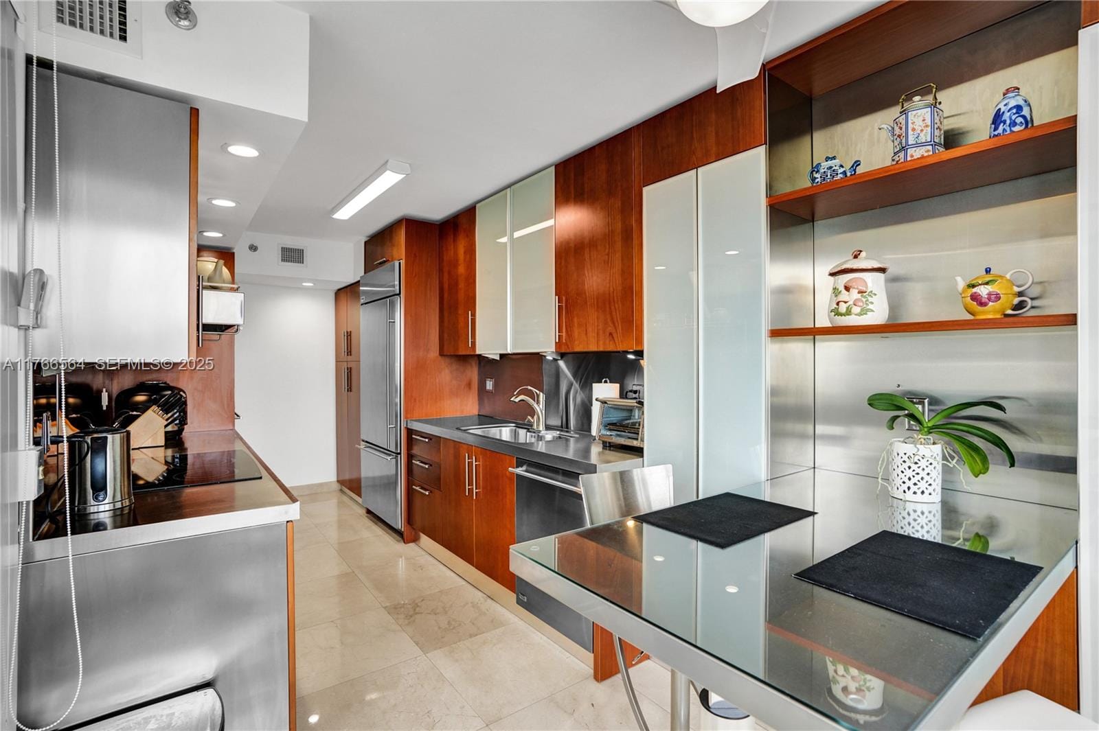 1000 Island Boulevard 2107, Aventura, FL 33160 photo 12