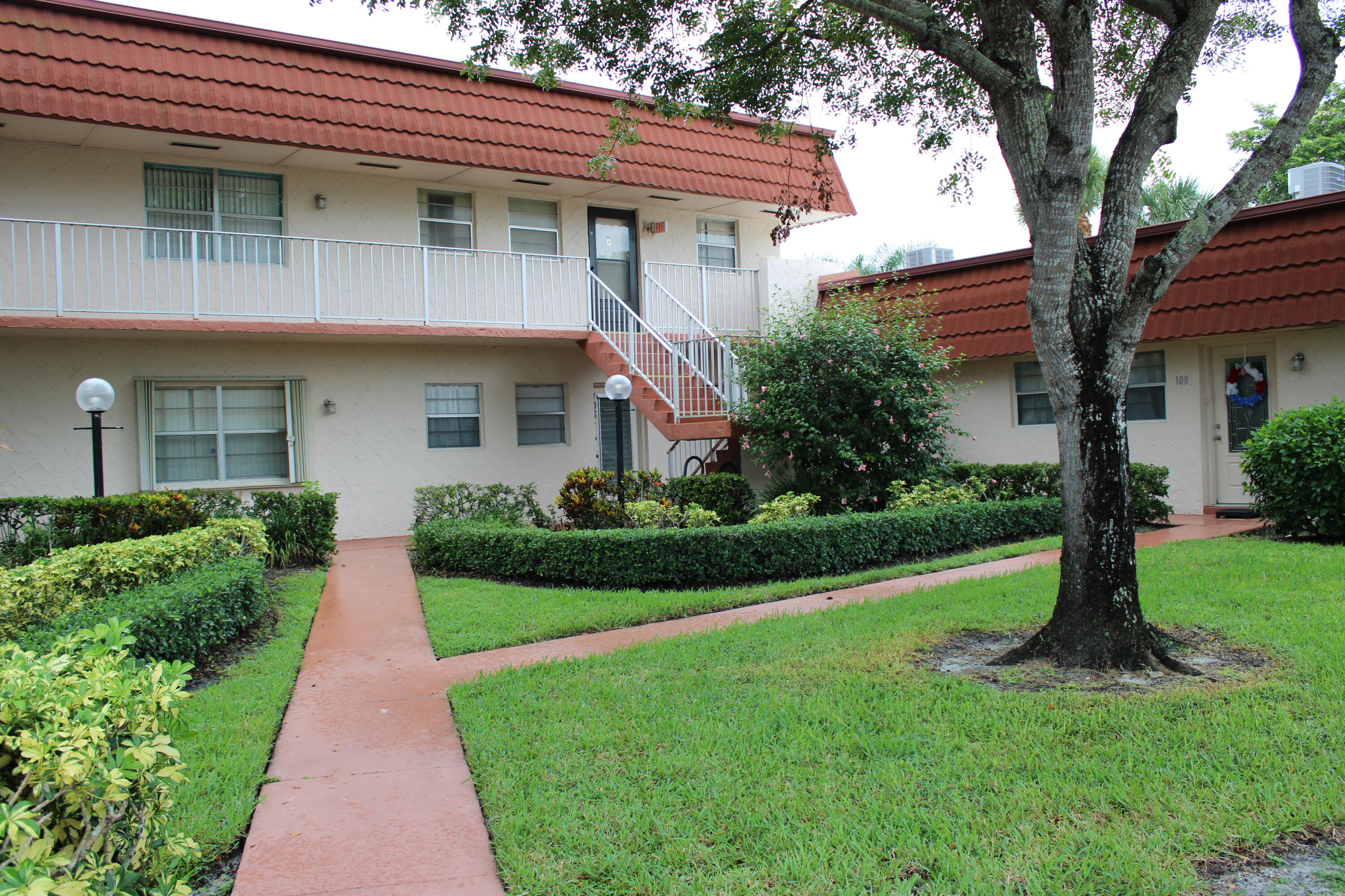 12008 Poinciana Boulevard 206, Royal Palm Beach, FL 33411, Royal Palm Beach