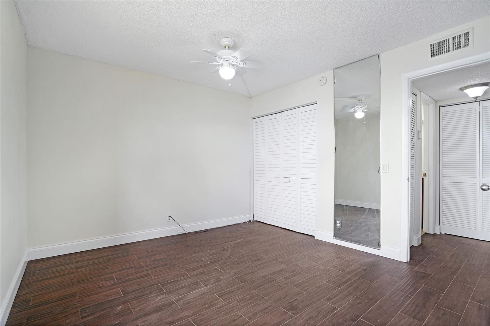 109 Lake Emerald Drive 110, Oakland Park, FL 33309 photo 25