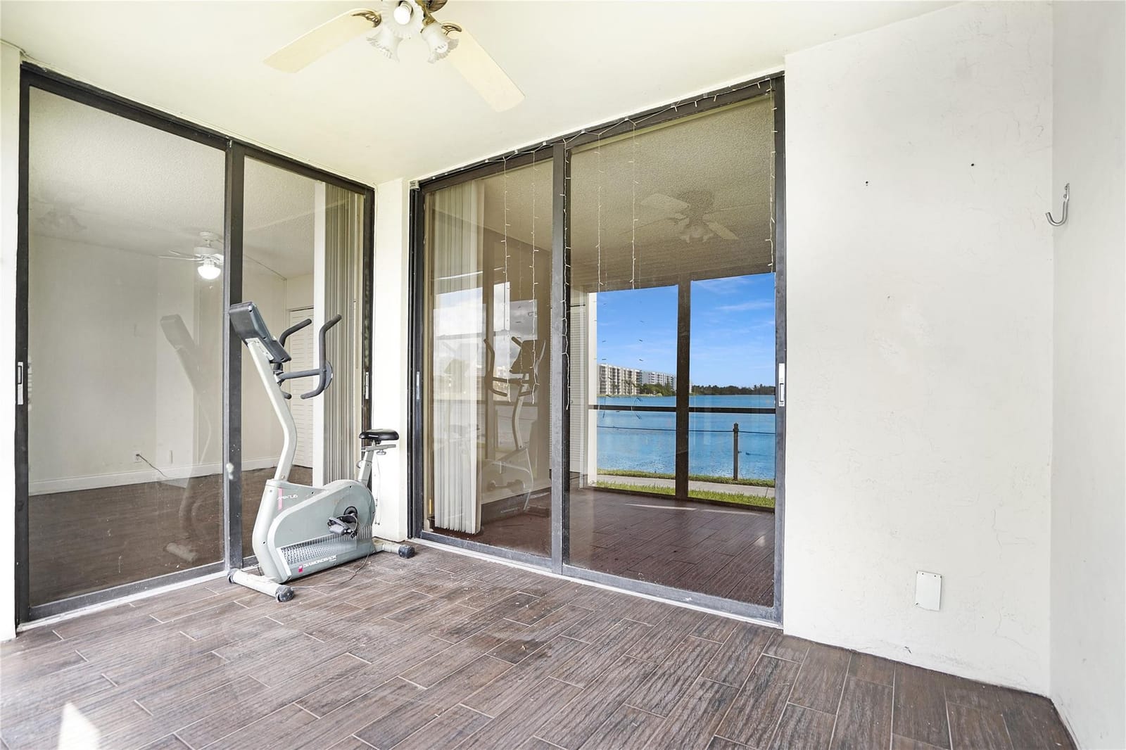 109 Lake Emerald Drive 110, Oakland Park, FL 33309 photo 26
