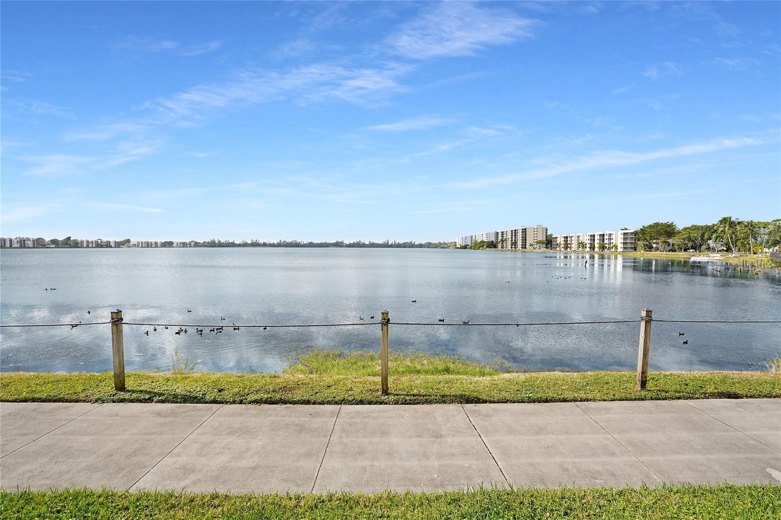 109 Lake Emerald Drive 110, Oakland Park, FL 33309 photo 27