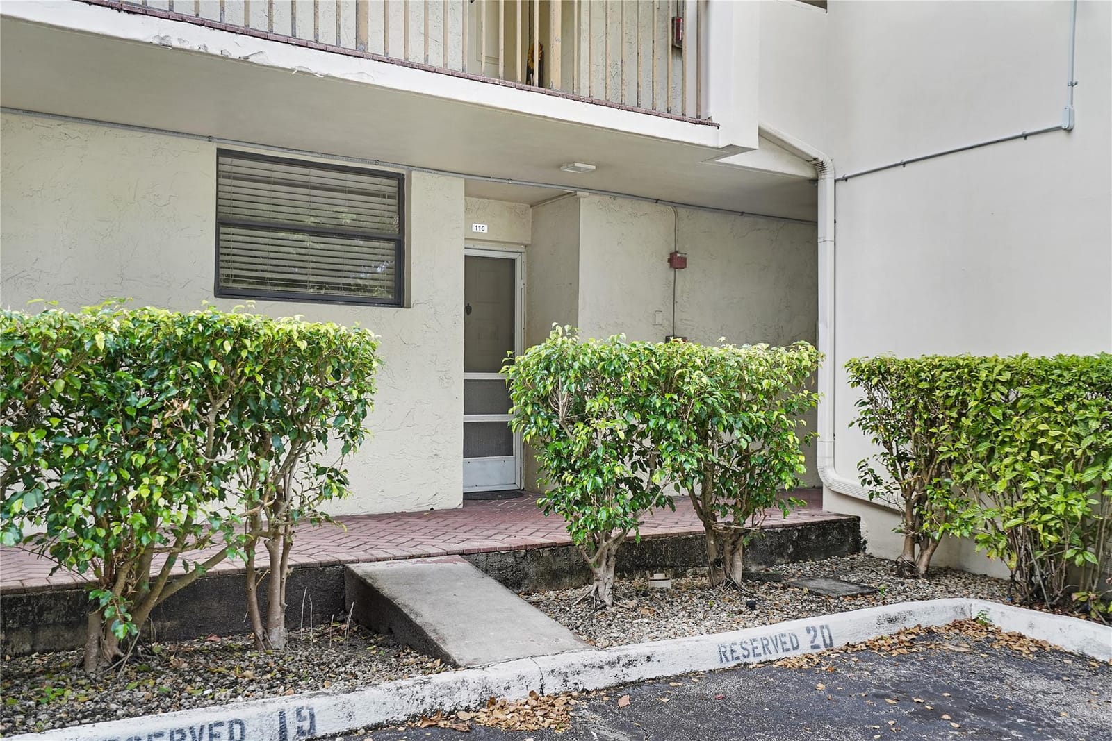 109 Lake Emerald Drive 110, Oakland Park, FL 33309 photo 28