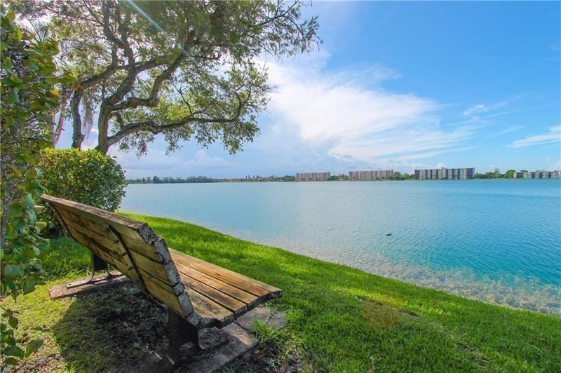109 Lake Emerald Drive 110, Oakland Park, FL 33309 photo 29