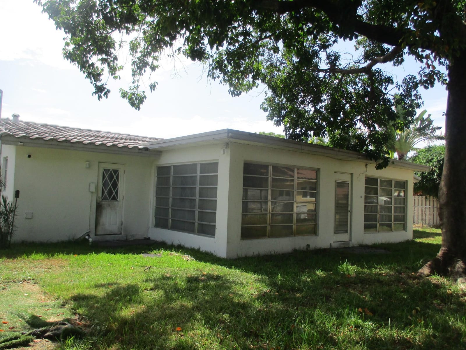 1703 NE 24th Street, Wilton Manors, FL 33305 photo 15