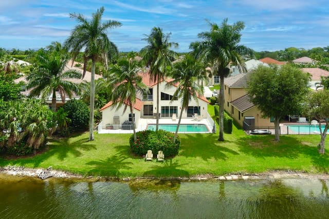 8879 Indian River Run, Boynton Beach, FL 33472