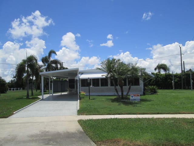 4097 White Pine Drive, sold in Northern Pines Mobile Home Park 6, Boynton Beach, FL