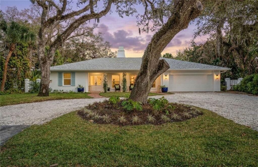 4120 Indian River Drive E, Vero Beach, FL 32963