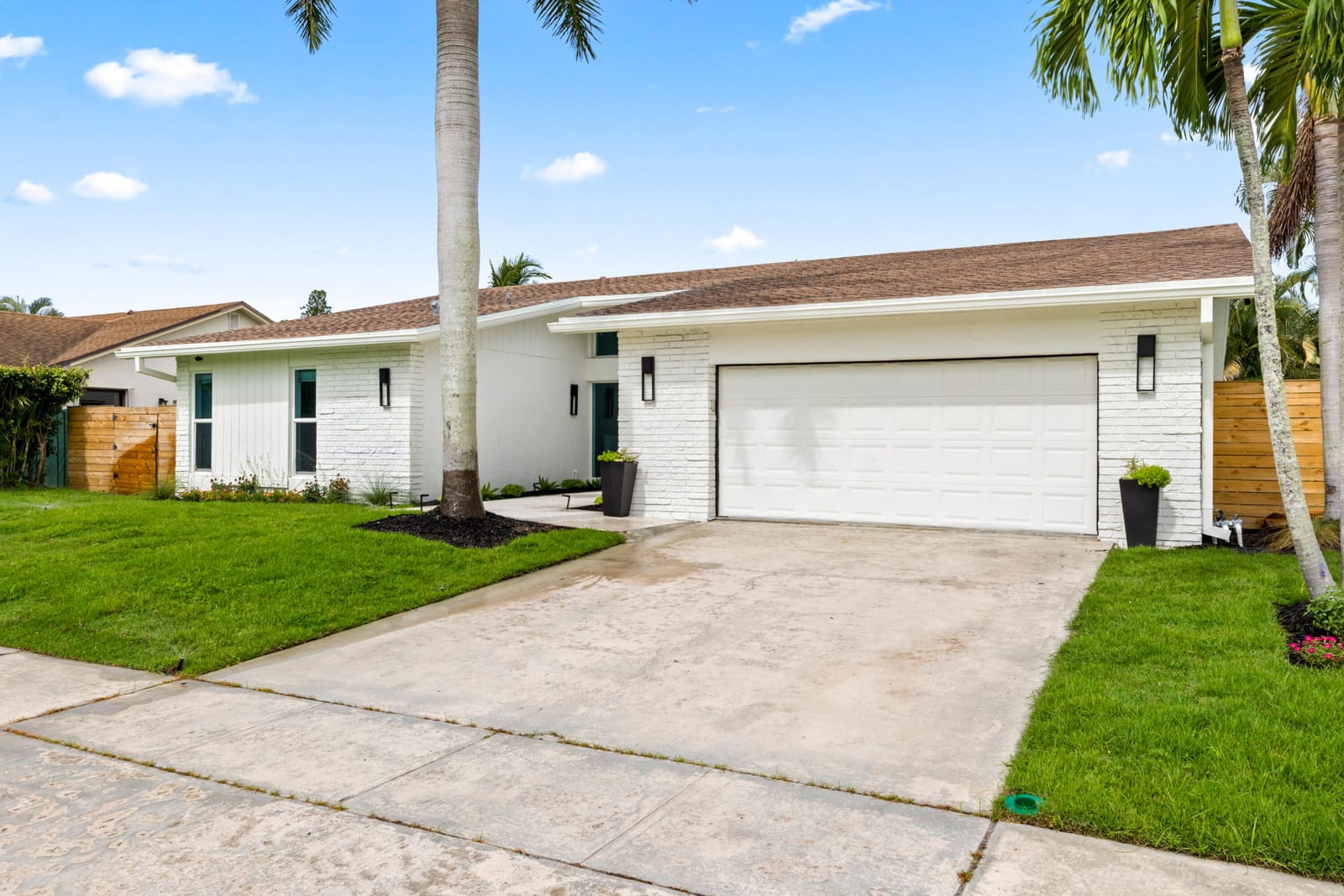 3307 NW 28th Terrace, Boca Raton, FL 33434