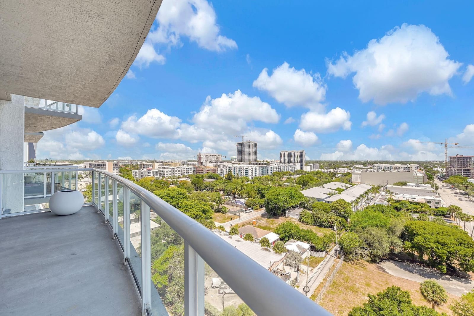 315 NE 3rd Avenue 1008, Fort Lauderdale, FL 33301 photo 27