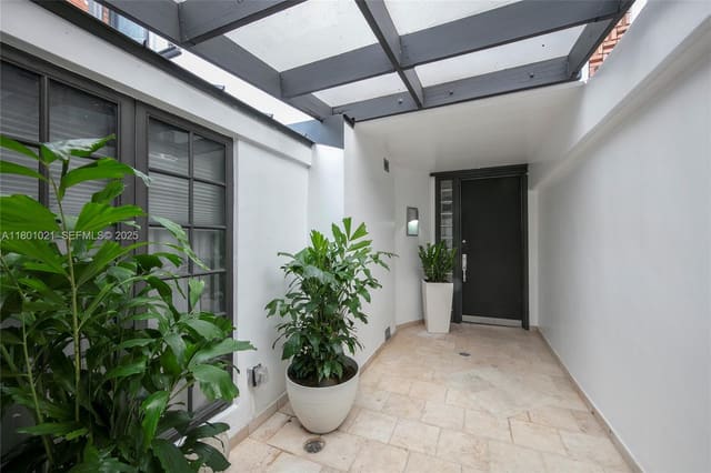 1530 NE Quayside Terrace A1, Miami, FL 33138