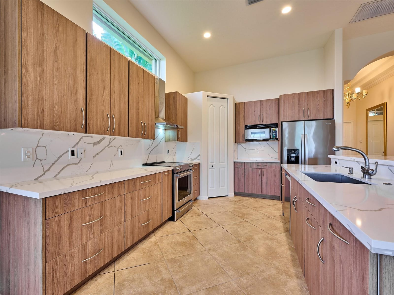 10079 Armani Drive, Boynton Beach, FL 33437 photo 14
