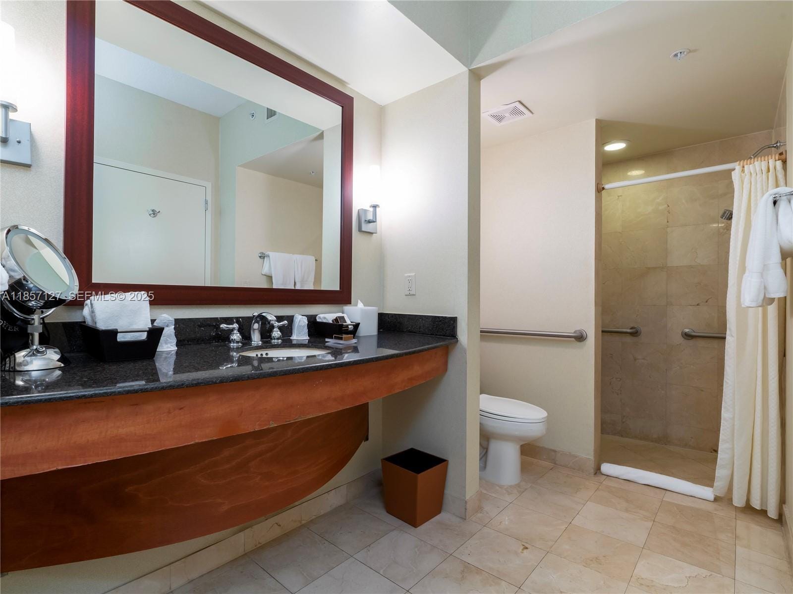 18001 Collins Avenue 811 — photo 9