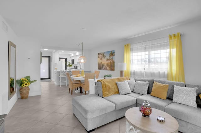 2601 NE 14th Street Causeway 245, sold in Garden-Aire Village, Pompano Beach, FL