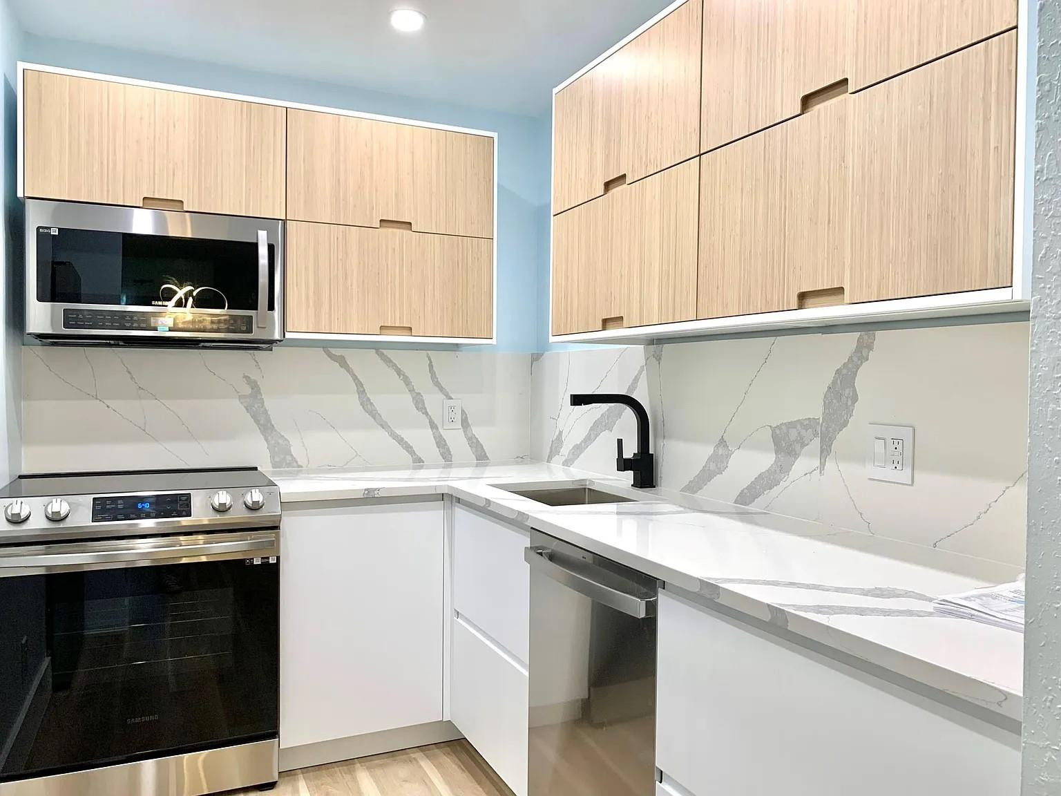 2850 NE 14th Street 306b