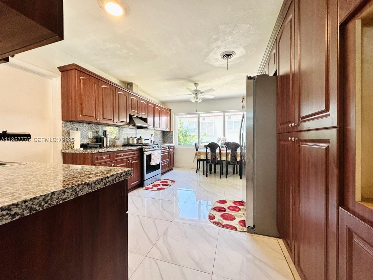 16101 SW 98th Court, Miami, FL 33157 photo 13