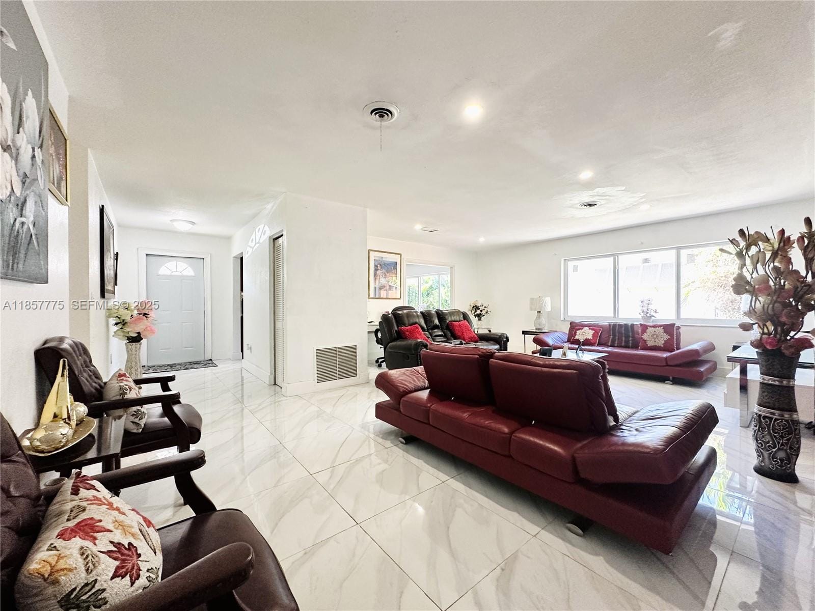 16101 SW 98th Court, Miami, FL 33157 photo 9