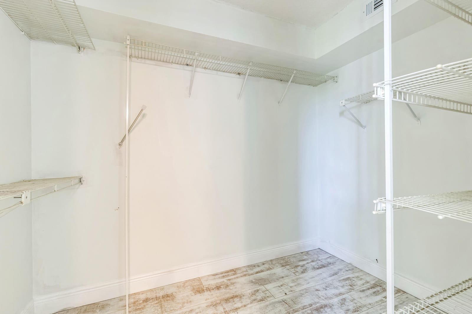 2704 NW 104th Avenue 401, Sunrise, FL 33322 photo 28