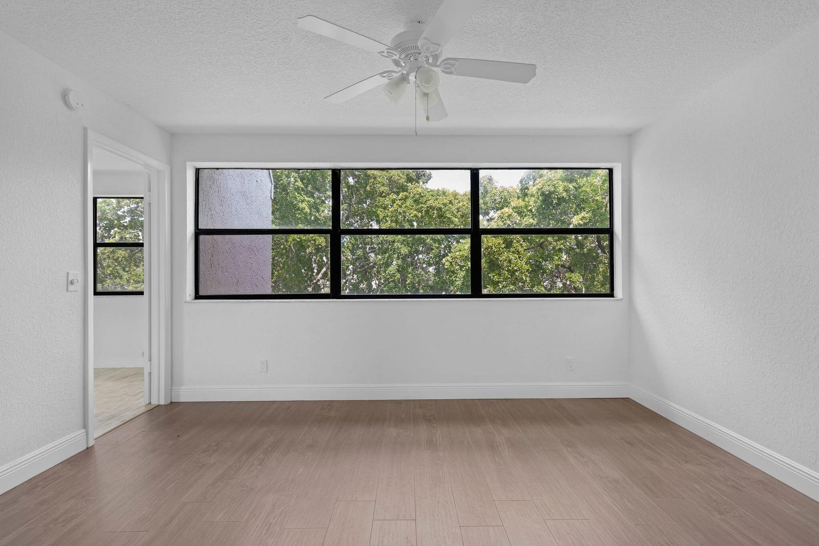 2704 NW 104th Avenue 401, Sunrise, FL 33322 photo 6