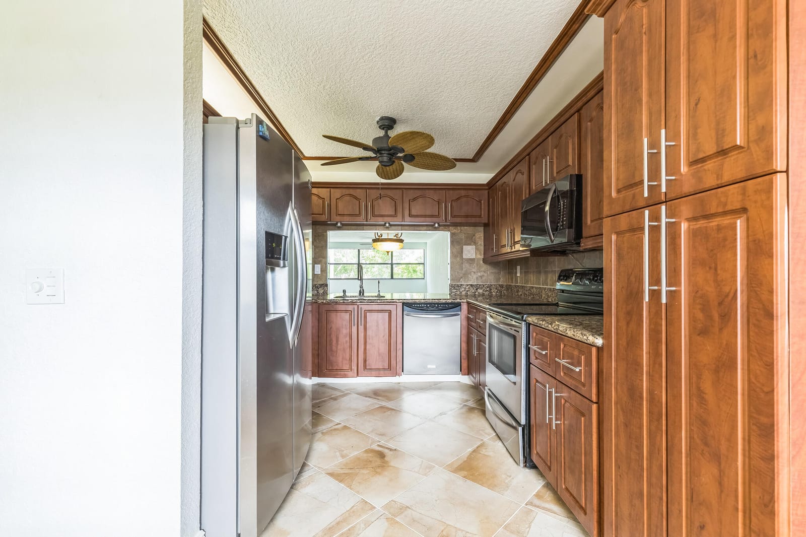 2704 NW 104th Avenue 401, Sunrise, FL 33322 photo 7