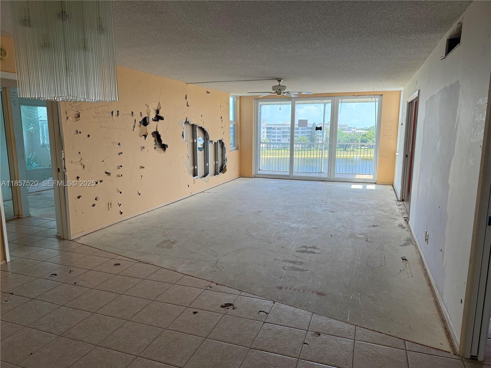 2900 N Course Drive 609 — photo 4