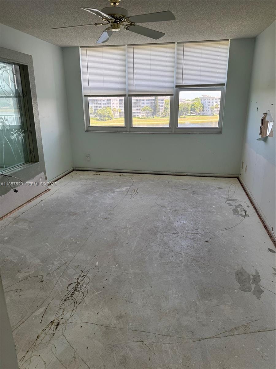 2900 N Course Drive 609 — photo 8