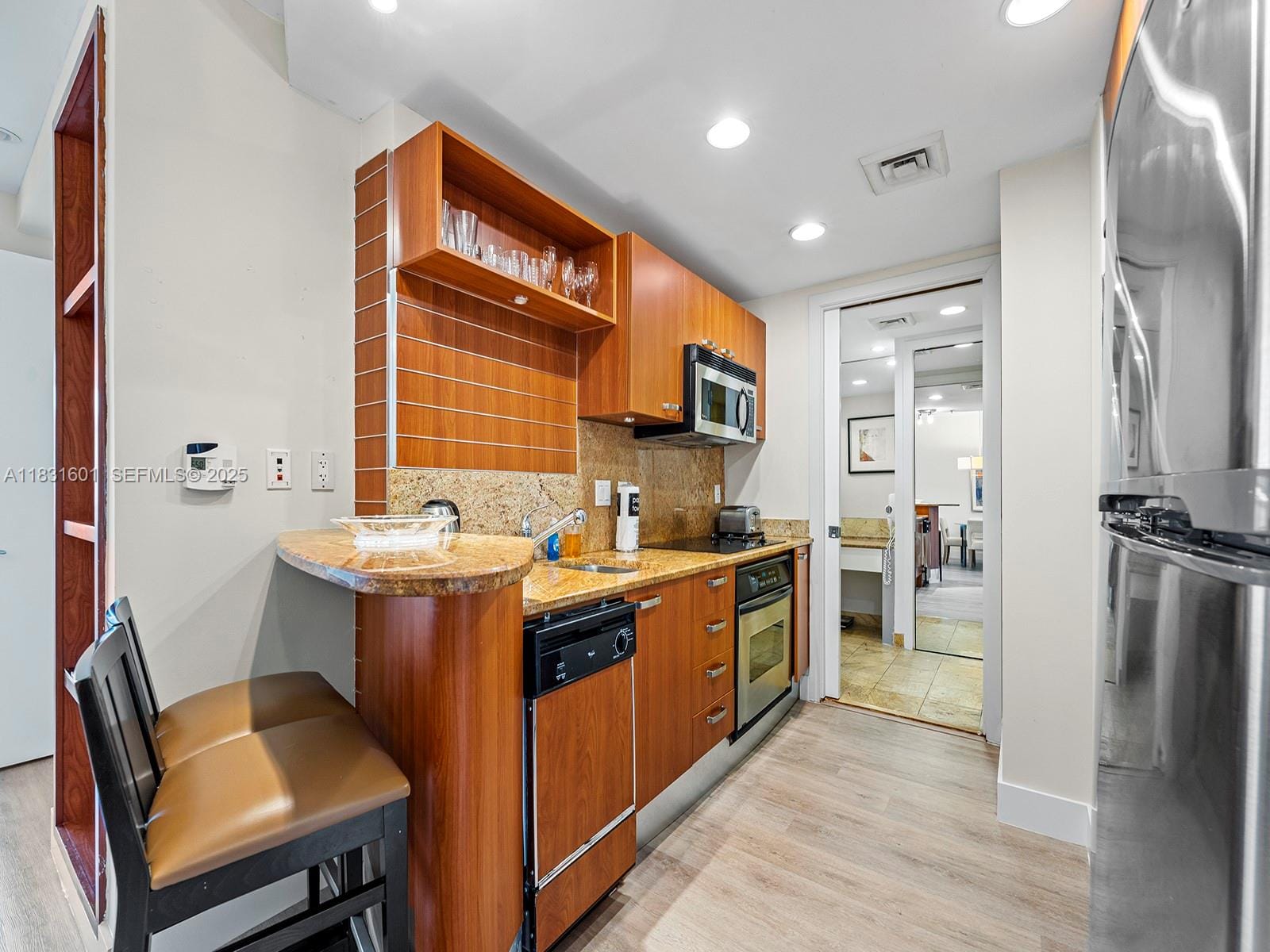 1395 Brickell Avenue 3310, Miami, FL 33131 photo 8
