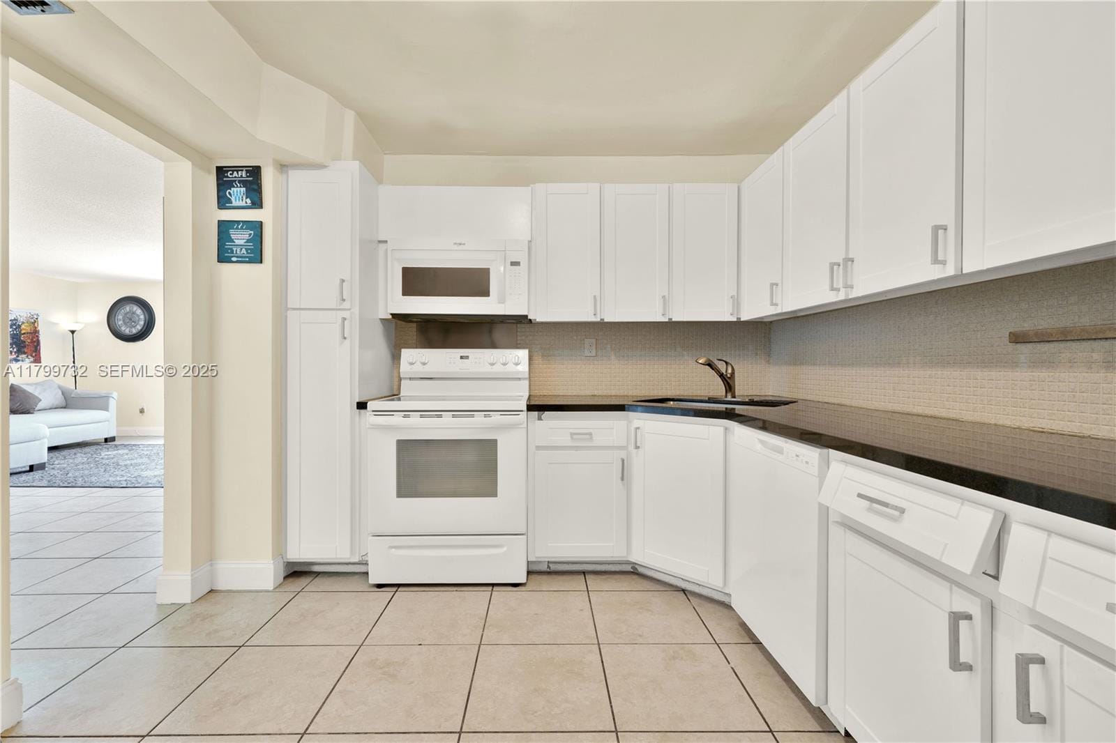 2750 NE 183rd Street 504, Aventura, FL 33160 photo 21