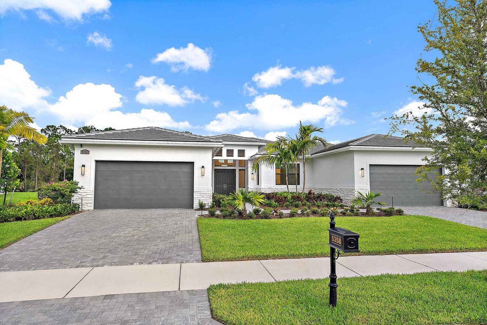 5358 SW Pomegranate Way, Palm City, FL 34990