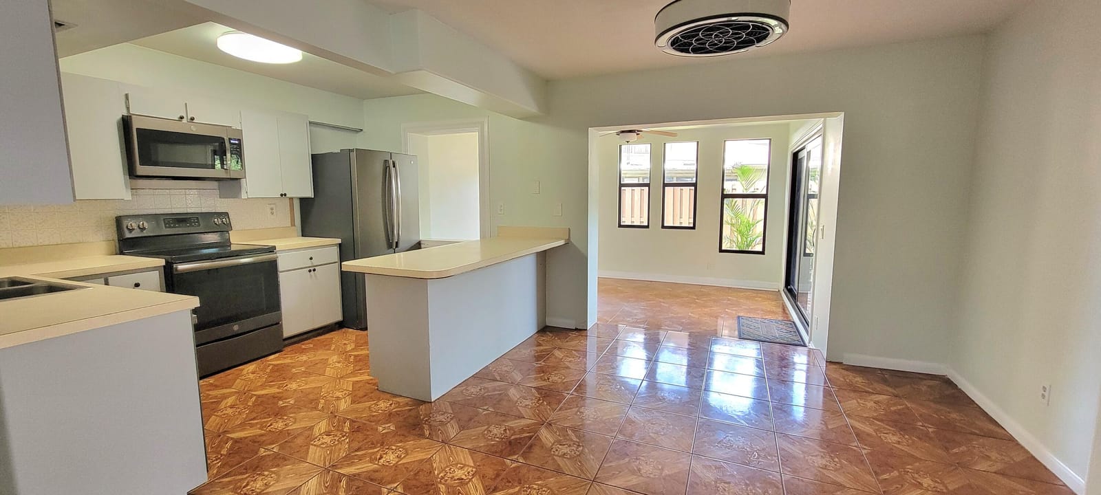 323 Sandtree Drive, Palm Beach Gardens, FL 33403 photo 16