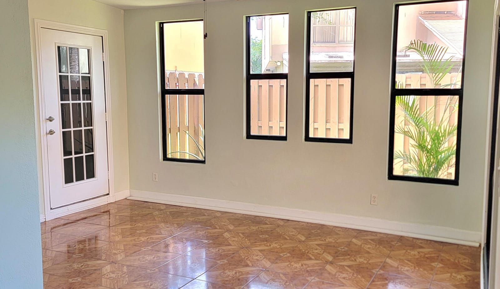 323 Sandtree Drive, Palm Beach Gardens, FL 33403 photo 7