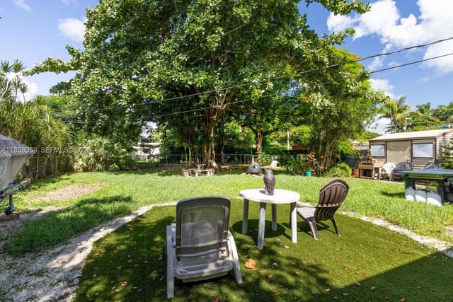 846 NW 3rd Avenue, sold in Allamanda Park A, Homestead, FL